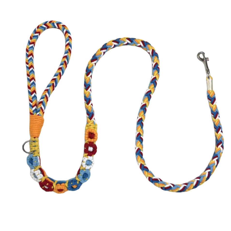 Nine Flowers Rope Dog Leash (Red Blue)