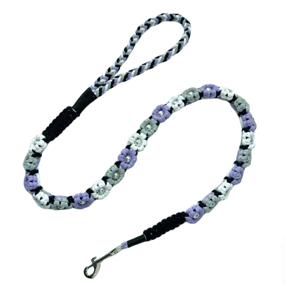 Sweet Mulberry | Hand-woven 25-flower dog leash